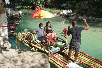 Rafting en bambou et équitation