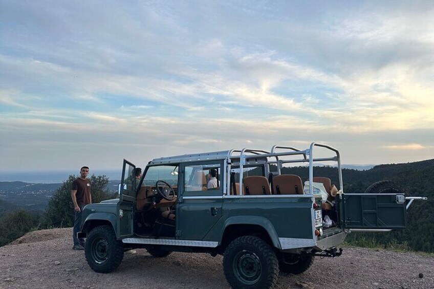 Nice Enjoy the Sunset in the Backcountry