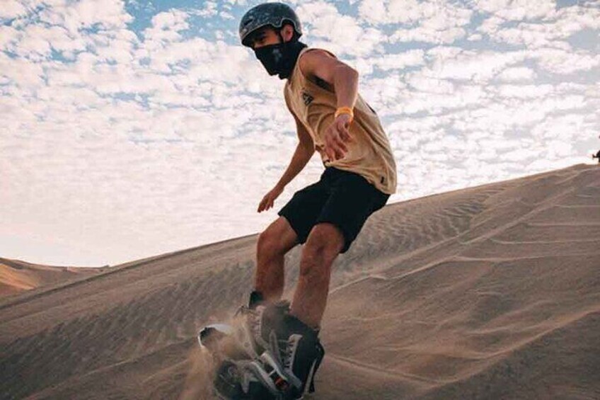 Ballestas Islands and Huacachina with Buggies and Sandboard from Lima