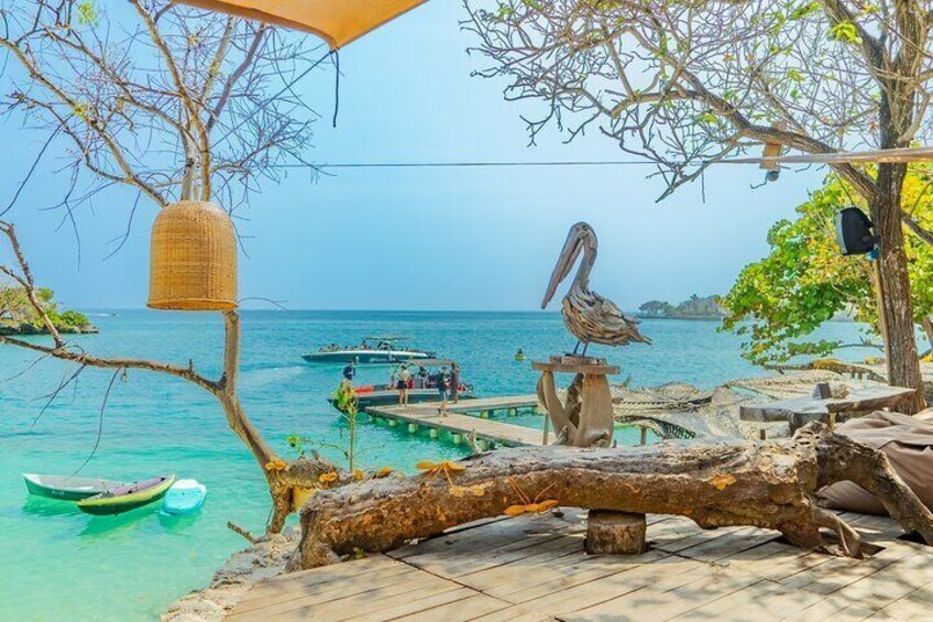 Full Day Private Island Paue Beach Club with Full Feed