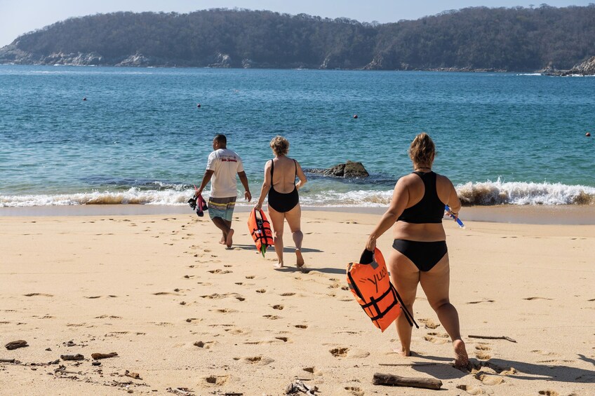Huatulco Viewpoints, Hicking and Snorkling