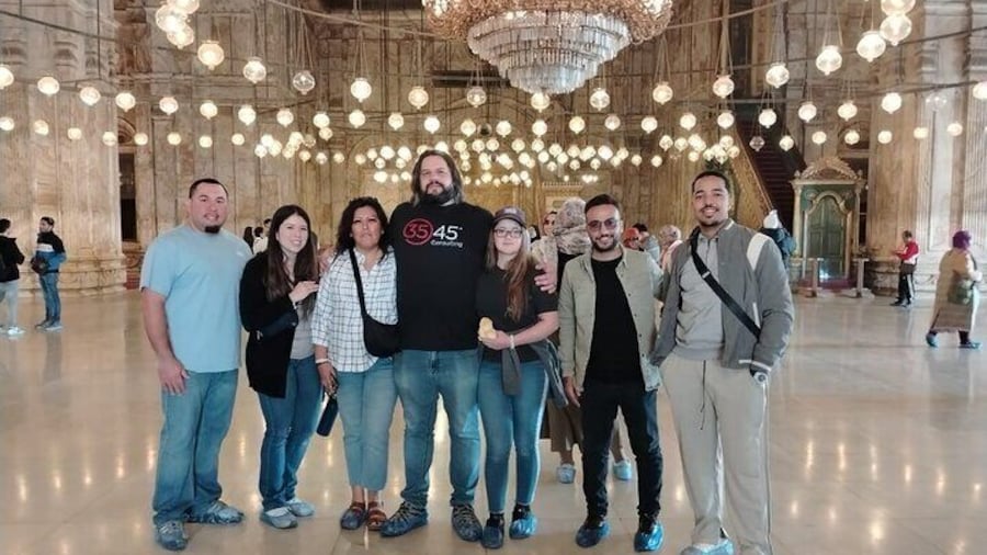 Cairo Full Day Coptic to El Moaz Street Tour