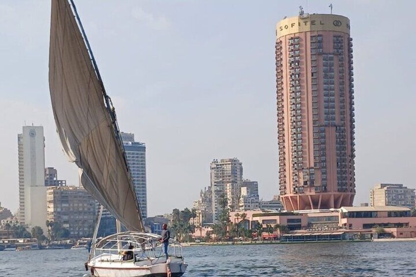 Cairo Full Day Coptic to El Moaz Street Tour
