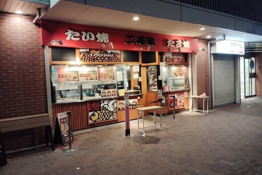 Osaka Amagasaki Food and Drink Tour with Local Guide