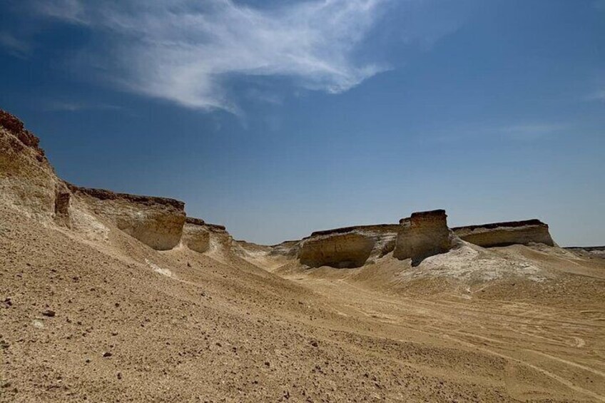 Discover Zekreet Rock Formation by 4WD Tour