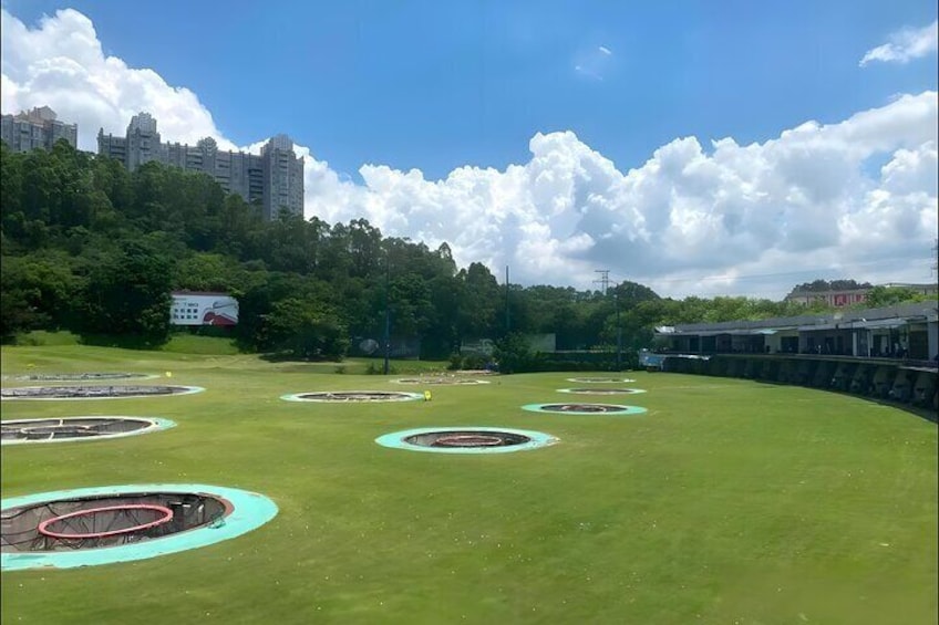 2-Hour Golf Private Practice Room Experience (Mid-sized Room)