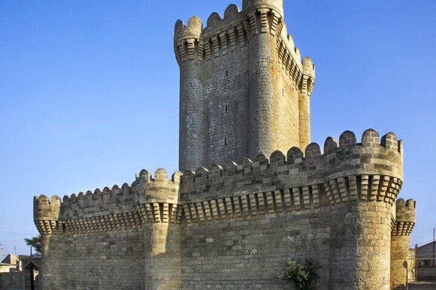 Absheron_tour_Mardakan_Castle_medieval_tour