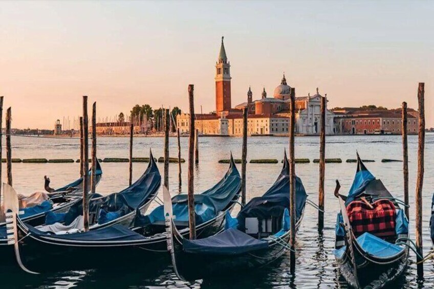 top instagramable spot in venice tour with food tasting