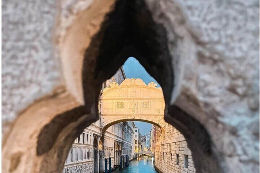 top instagramable spot in venice tour with food tasting