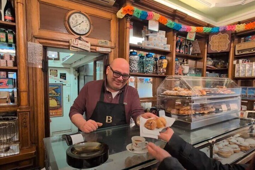 top instagramable places in venice tour with food tasting
