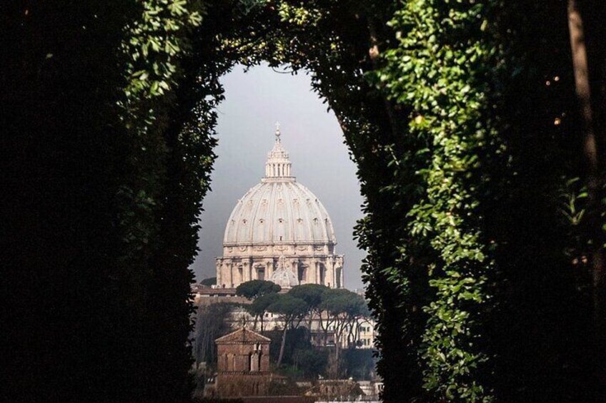 Rome Secret Spots on a Golf Cart (Private or Shared)