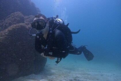 From Dubai: 3 Dives in Fujairah with BBQ Lunch and Transfer