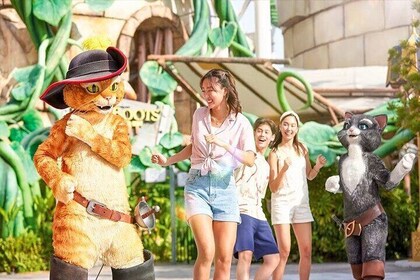 Universal Studios Singapore Admission Tickets + Express Pass