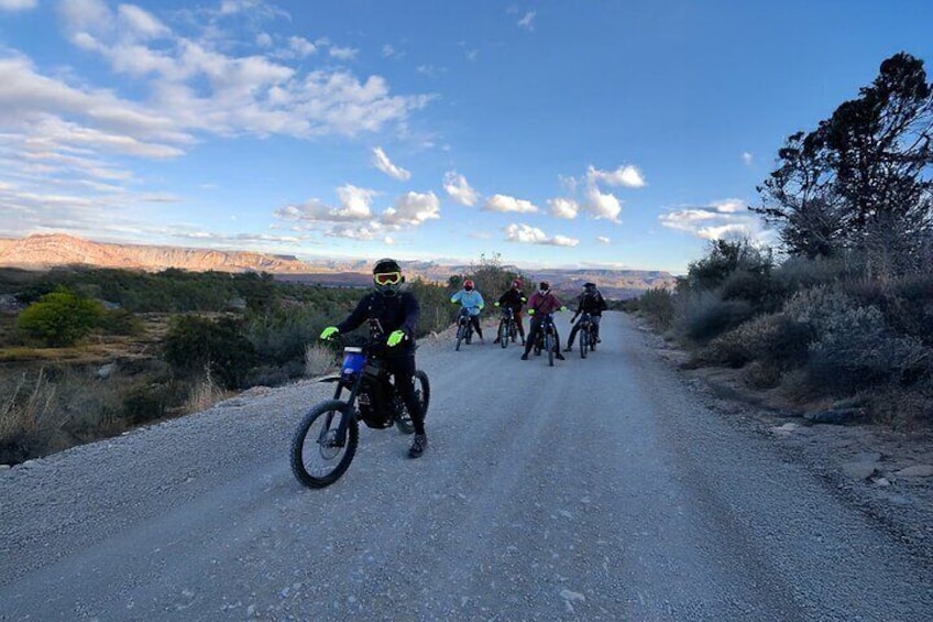 Greater Zion: Chase the Sunset on E-Dirt Bike Tour Yant Flats 