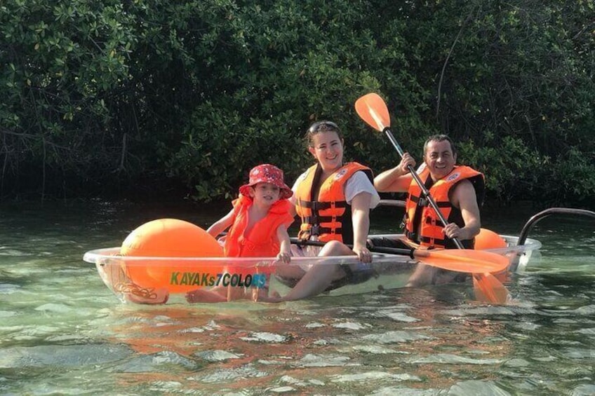 Transparent Kayaking Tour in the Mangroves of San Andres