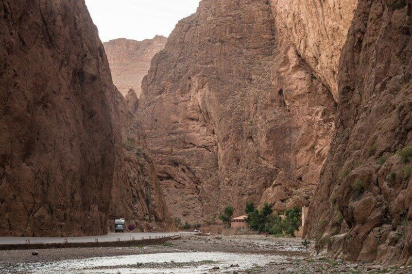 Todra Gorge views you have to see to believe – your next adventure starts here.