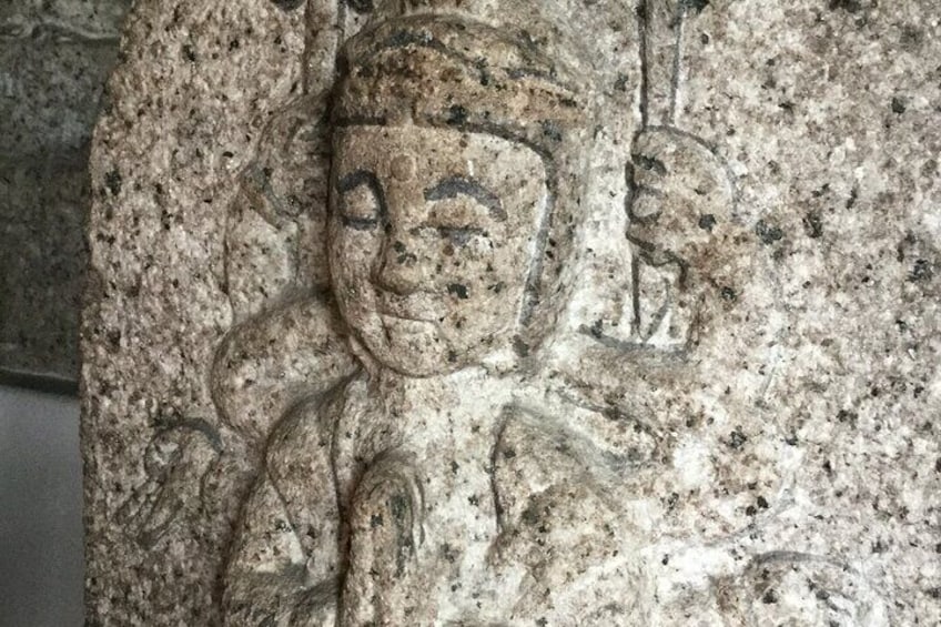Buddhas at a Temple and Tea Ceremony Experience