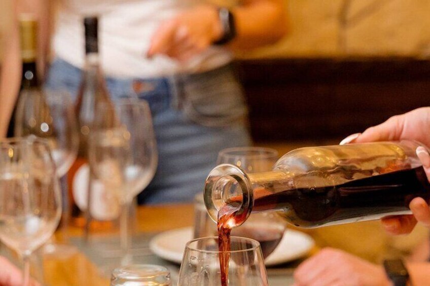 Heraklion Walking City Tour & Wine Tasting