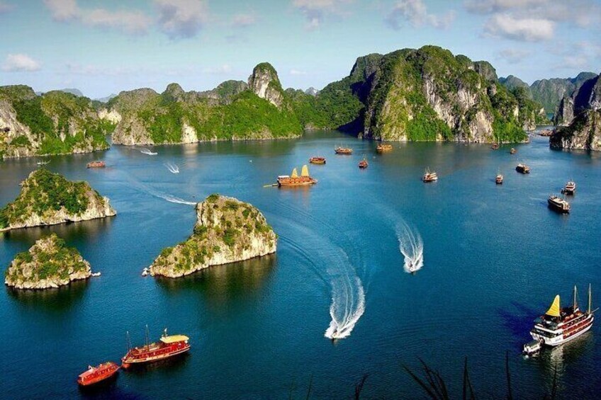 Charming Cruise and Sunrise Magic Full Day Discover Lan Ha Bay