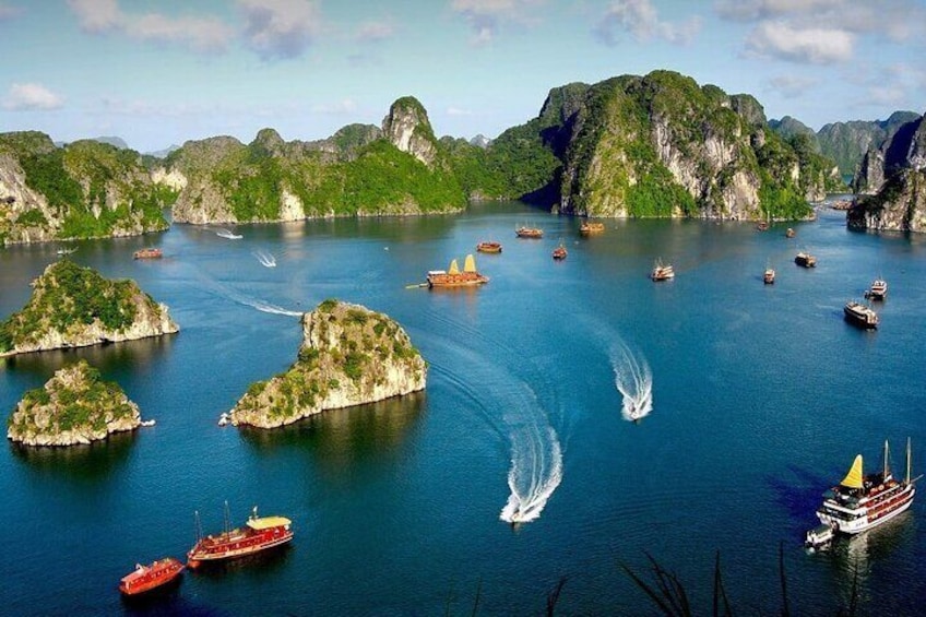 Charming Cruise and Sunrise Magic Full Day Discover Lan Ha Bay