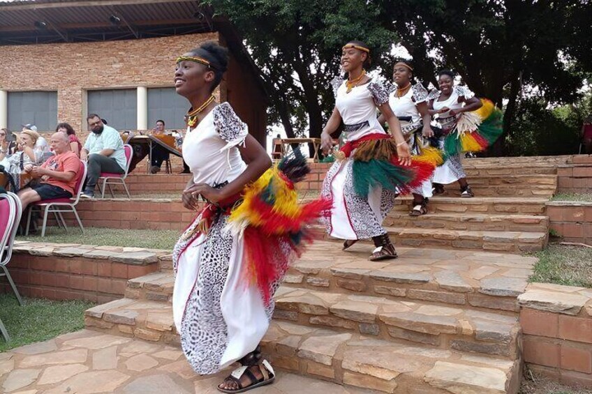 5 Days Uganda and Buganda Cultural Immersion Tour
