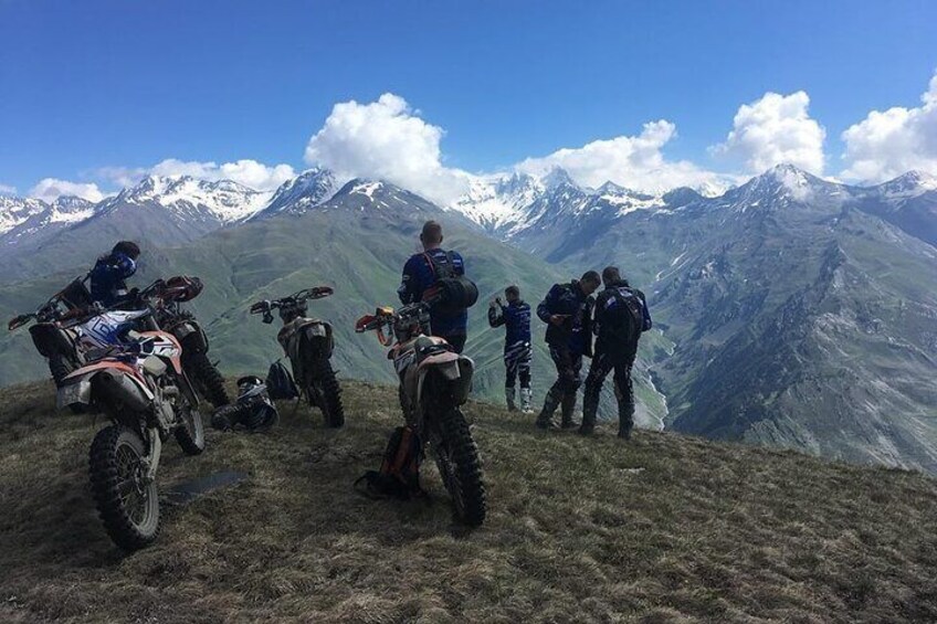 caucasus-enduro.com