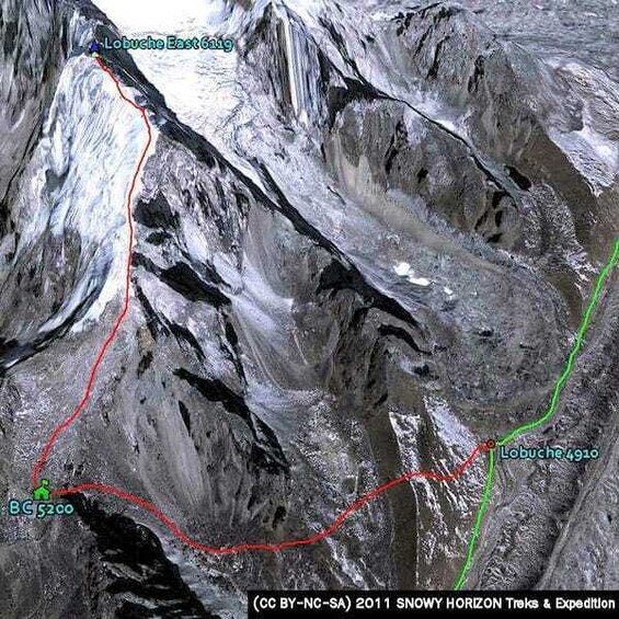 Picture 4 for Activity Lobuche (6119m) East peak Climing in Nepal