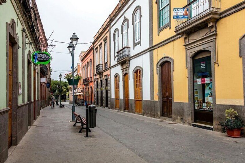 Gran Canaria Food Tour with Distillery Visit and Local Lunch
