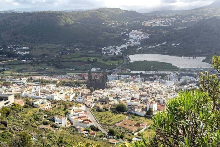 Gran Canaria Food Tour with Distillery Visit and Local Lunch