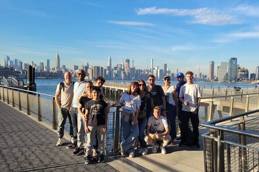 Brooklyn Bushwick and Williamburg French Tour