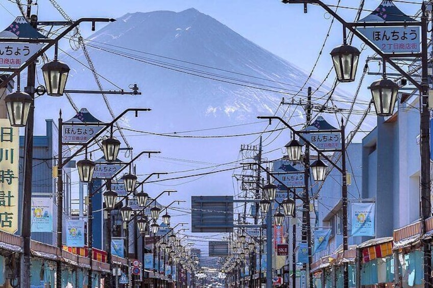 One-day tour to Mount Fuji's popular attractions