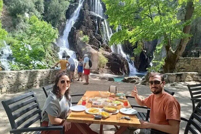 Lunch by the Falls – Taste Nature at Uçansu Waterfall!