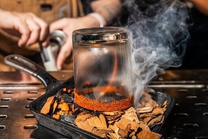 Self Guided Cocktail Crawl in City centre Las Vegas