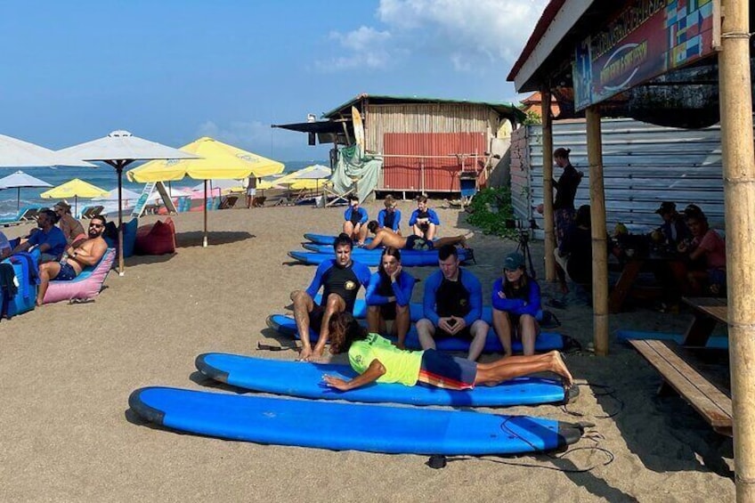 Surfing Lesson at Batu Bolong Beach in Canggu