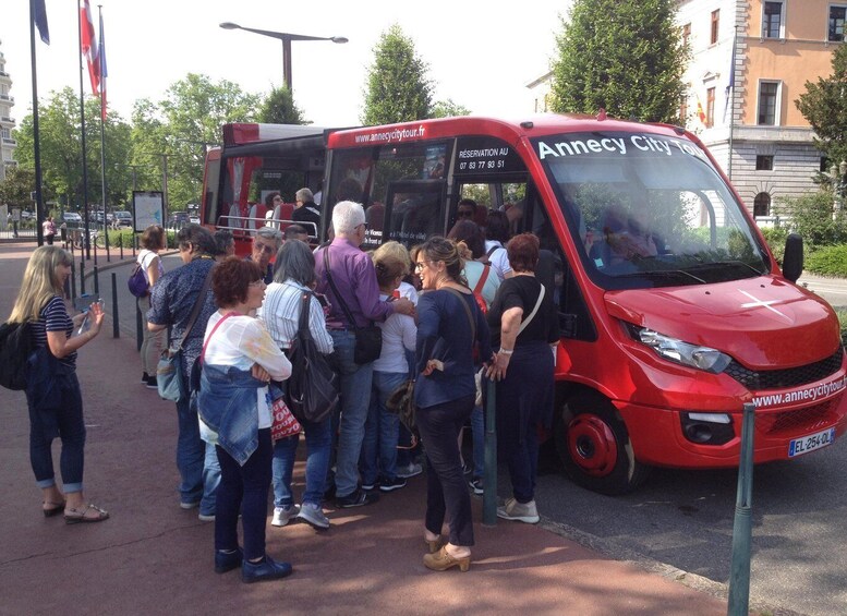 Picture 1 for Activity Tour of Annecy by convertible bus