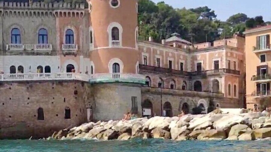 Kayaking in Naples: Guided tour in Posillipo area