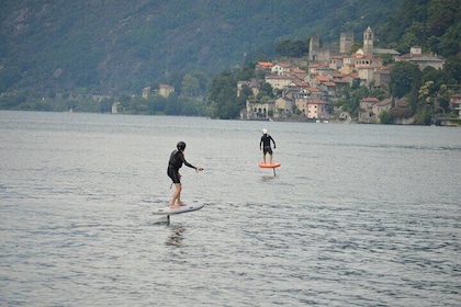E-foil surf lesson on Lake Como with Aperitivo