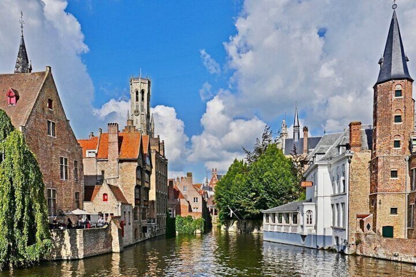 Bruges Small-group Full-day trip by Minivan from Paris