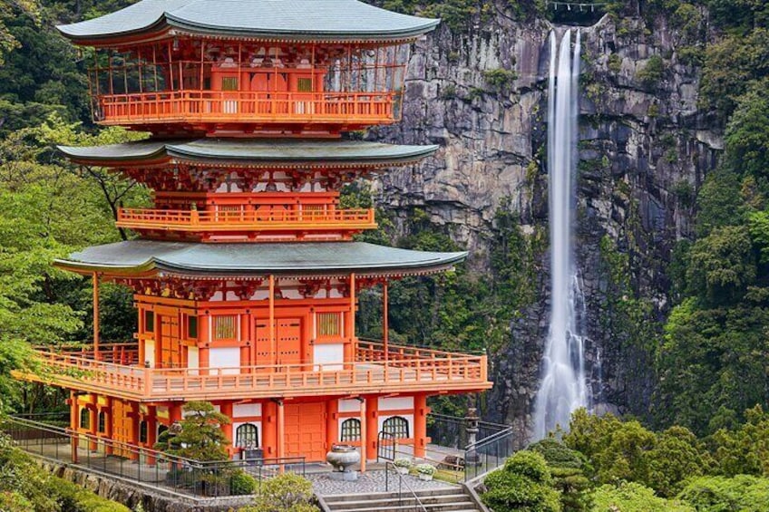 Osaka Unveiled: A Self-Guided Journey Through Japan's Kitchen