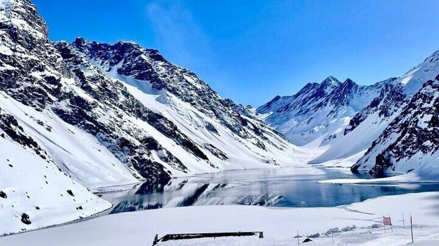 Tour 1 Day Portillo and Lagoon of the Inca from Santiago Picnic