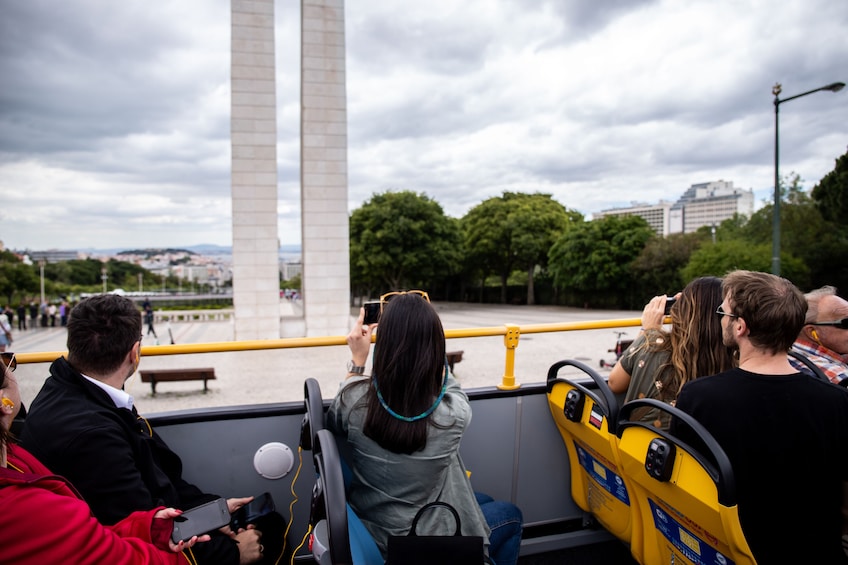 Hop-On Hop-Off Bus & Boat