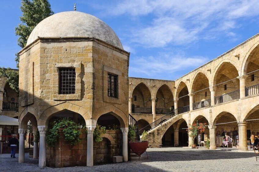 Nicosia and Kerynia in Romanian