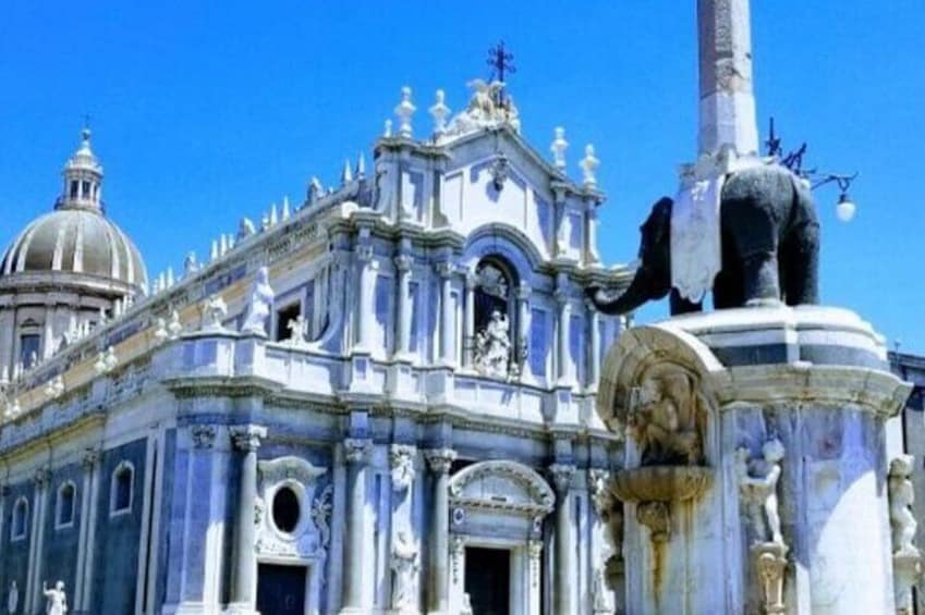 Cathedral Square