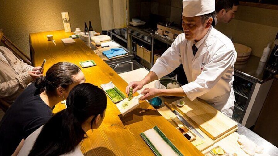 Tokyo Sushi Tasting & Cultural Discovery with Chef Interaction