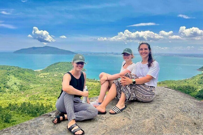 Hoi An Guided Bus Tour with 4 Stops from Hue