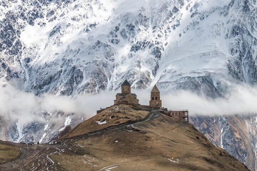 Guided Mountain and Monasteries Tour in Georgia