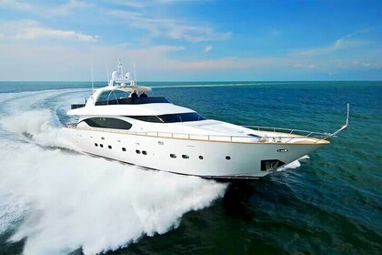 Dubai Xclusive Super Yacht Morning tour With Breakfast