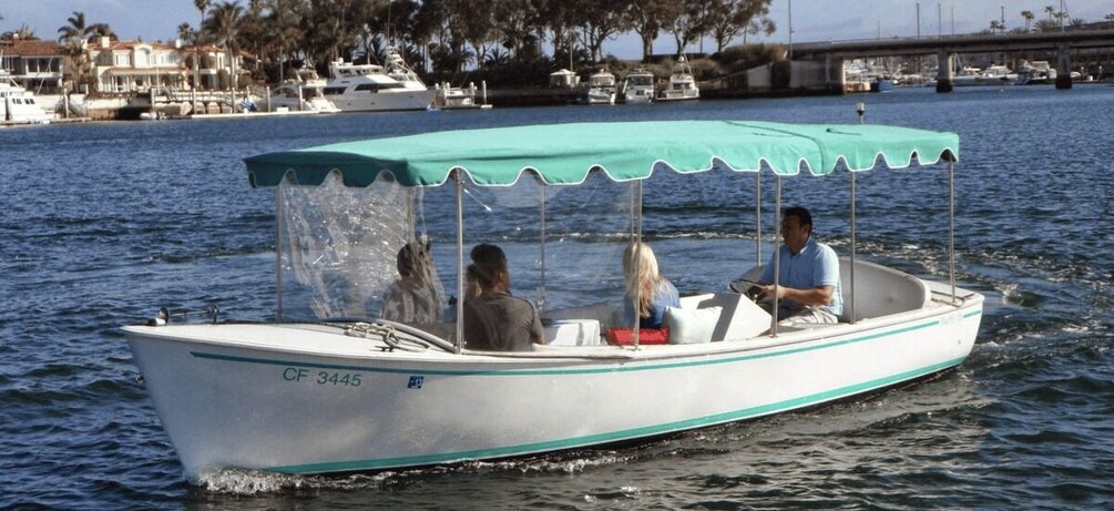 Newport Beach: 12 Passenger Electric Boat Rental