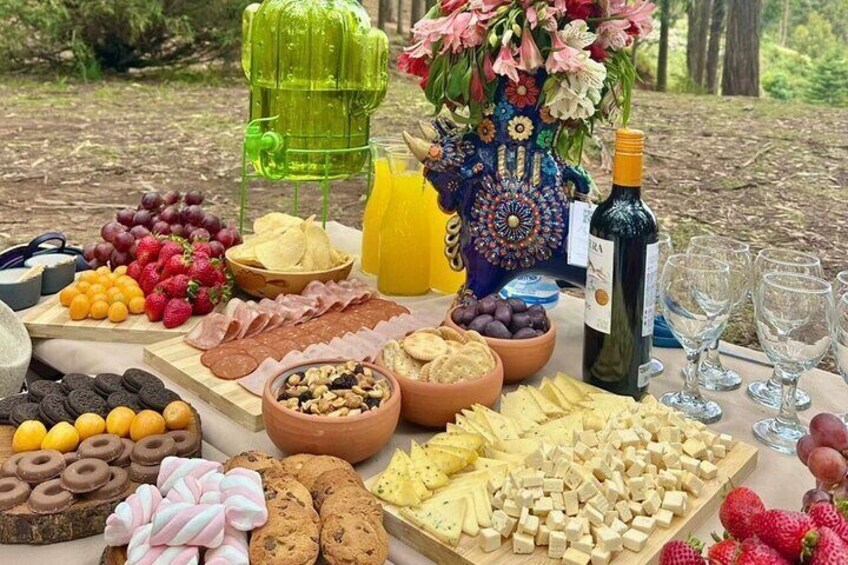 Artistic Workshop with Private Picnic in Cusco