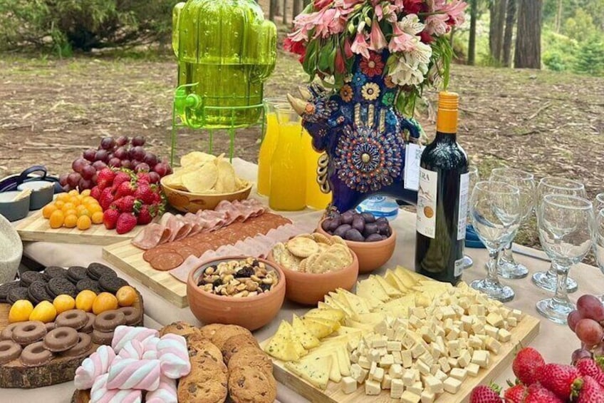 Artistic Workshop with Private Picnic in Cusco